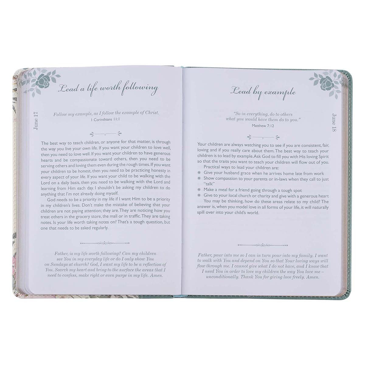靈修書籍 - Moments With God For Moms Faux Leather Daily DevotionalBY KAREN STUBBS