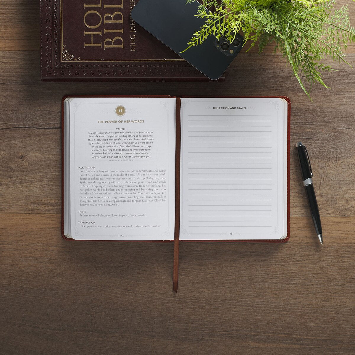 199 Prayers for My Wife Saddle Tan Faux Leather Prayer and Journaling Guide - Image 5