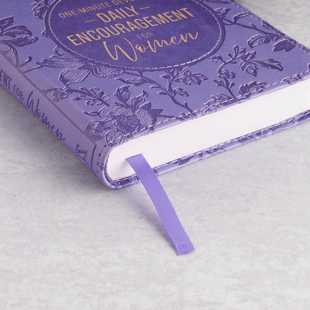 One-Minute Devotions®: Daily Encouragement for Women Purple Floral Faux Leather Devotional