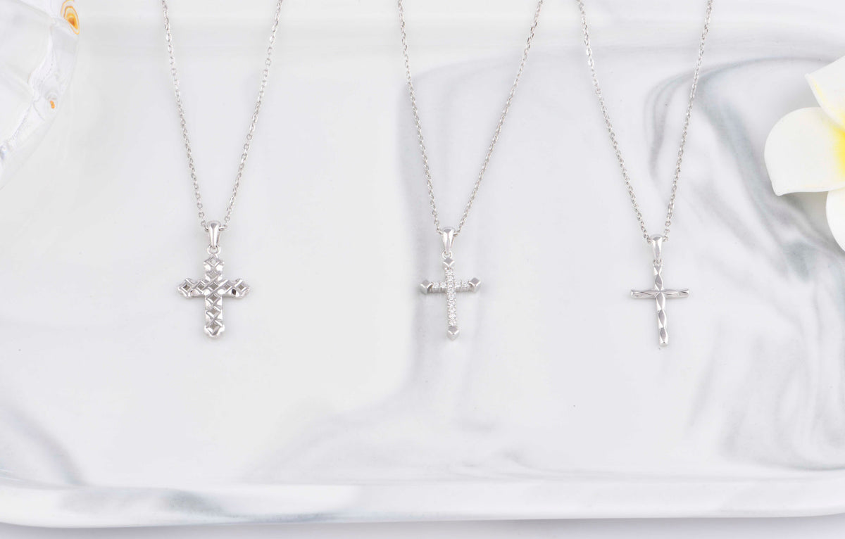 十字架頸鏈 - Tiny Diamond Cut Cross Sterling Silver Pendant Necklace