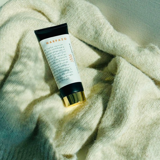 J316 Hand and Body Cream 180g J316 Hand and Body Cream 180g