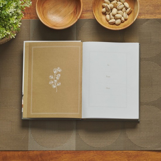 The Welcoming Home: A Devotional Guide to Showing Hospitality for God's Glory