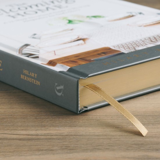 The Welcoming Home: A Devotional Guide to Showing Hospitality for God's Glory